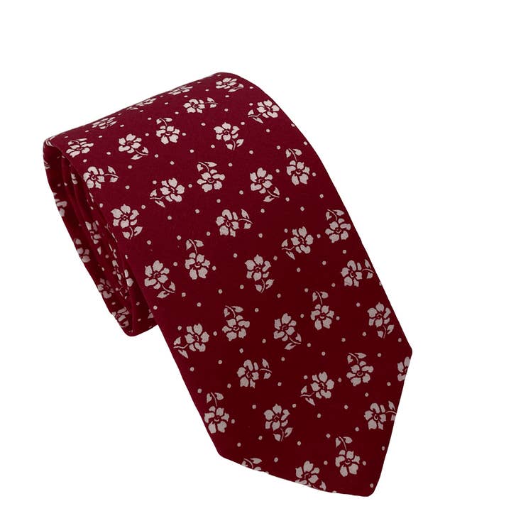 Lipstick for wholesale by Clifton+Leopold