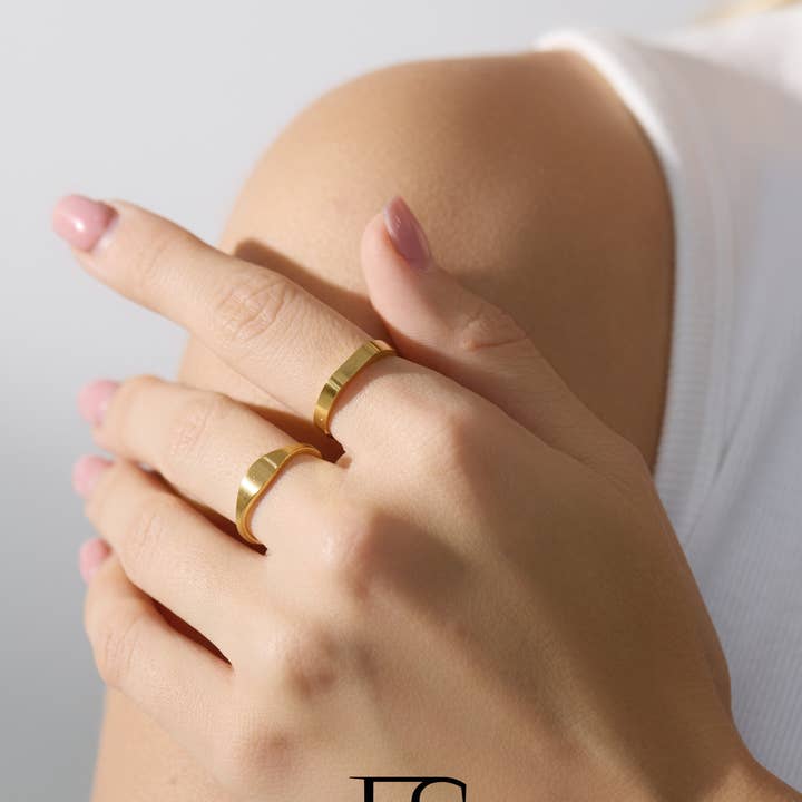 Furano Studio - Wholesale Band/Stacked Ring - 18K Gold Band ring, Vintage matte gold minimalist ban2
