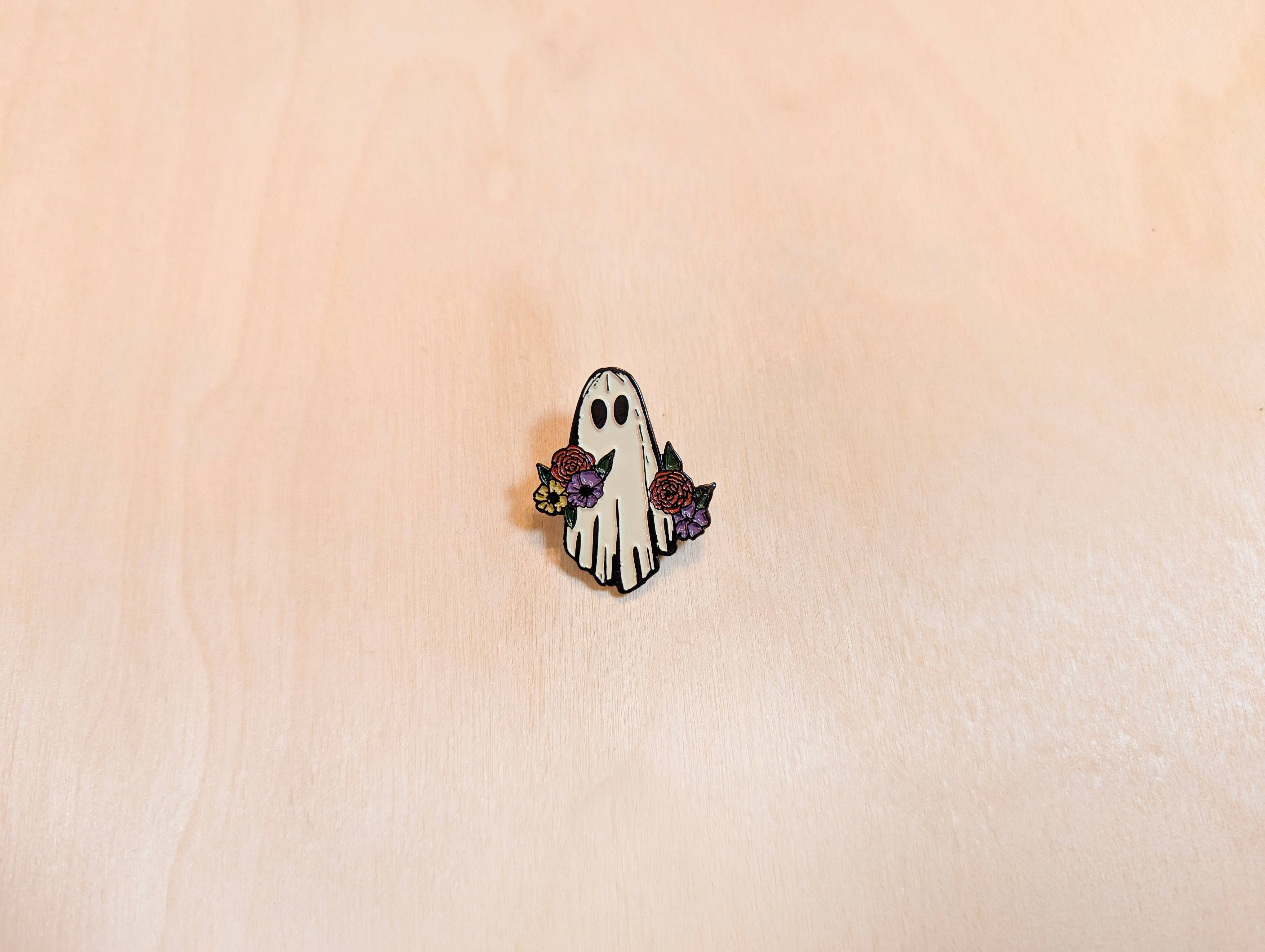 Kallos Ink - Wholesale Lapel Pin/Button - Floral Ghost Enamel Pin1