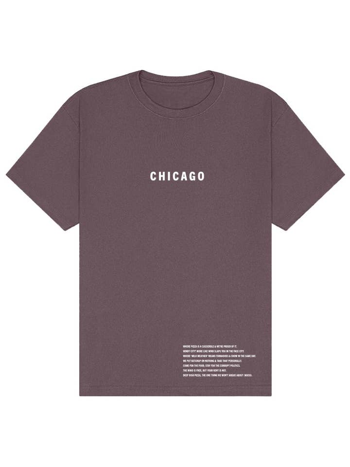 T-shirt surdimensionné et lourd de Chicago – Style Venté & Pizza à Profonde Croûte pour la vente par Tourist Tee Co.