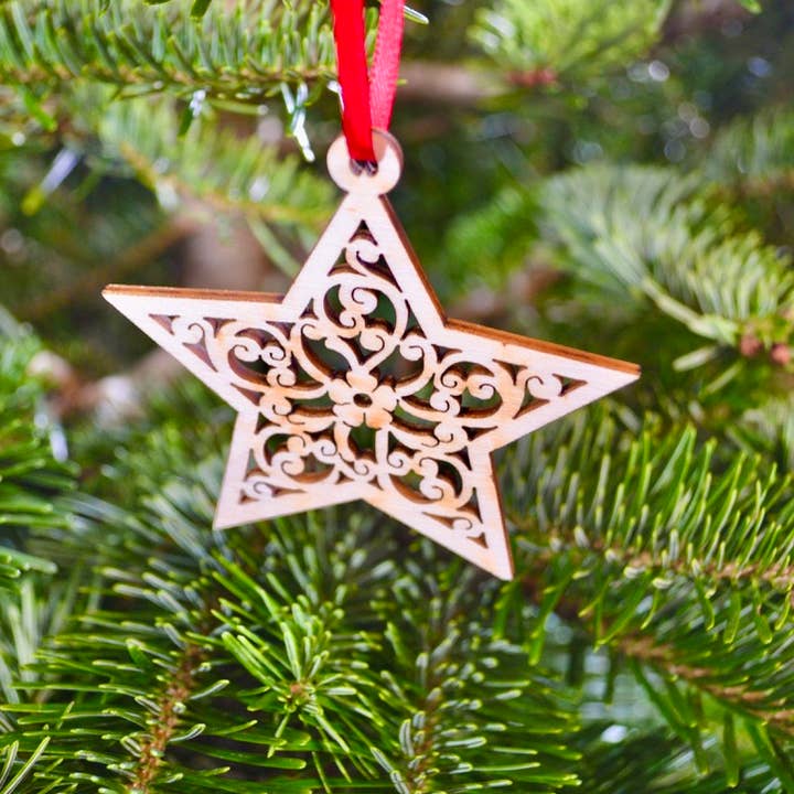 Woodcutter Creations – wholesale Ornament – Star Decoration - Wooden decoration - Christmas tree