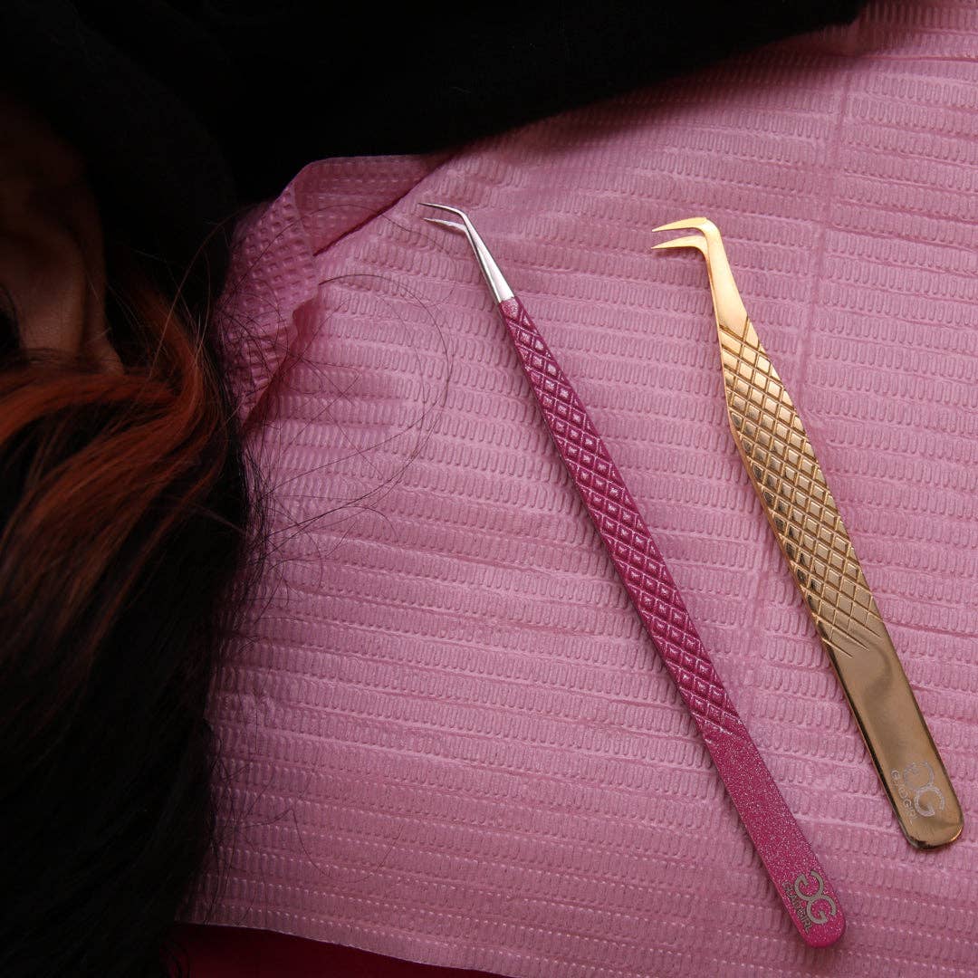 GladGirl - Wholesale Face & Body Wipes - Disposable Lash Bibs - 25 PER QUANTITY4