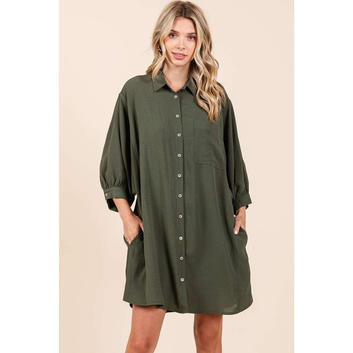 mittoshop – Großhandel Kleid – Damen – AIRFLOW MINIKLEID MIT 3/4-ÄRMELN UND KNÖPFEN21