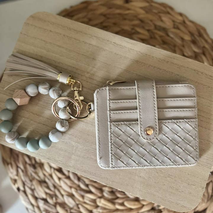 MiMi Wholesale - Wholesale Wallet - Women's - BB139x205 Nina Quilted Beaded Keychain Bracelet Wallet10