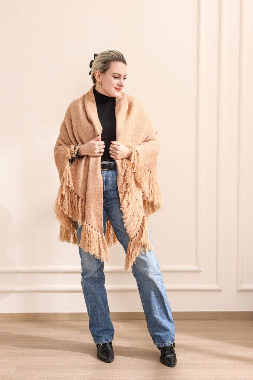 Emilie collection - Wholesale Poncho - Women's - Poncho camel5