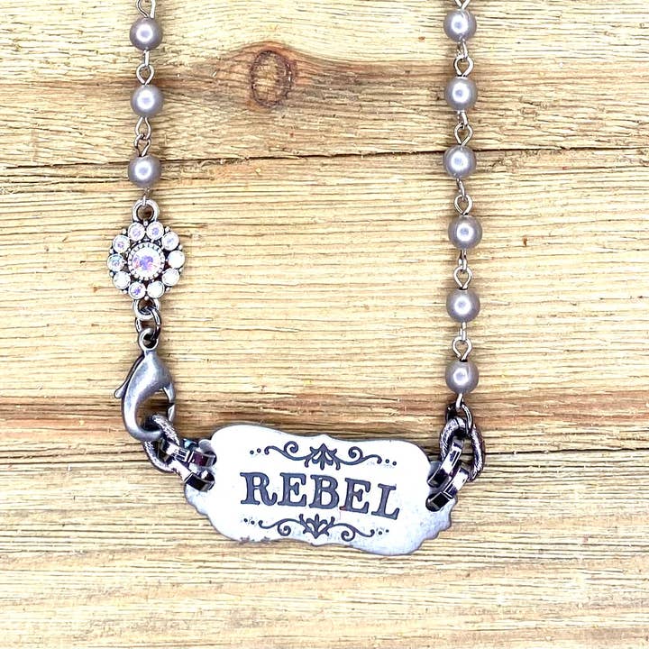 Sandra Ling Designs - Wholesale Pendant/Charm Necklace - Necklace Vintage Stamped Bar with Navajo like Chain4