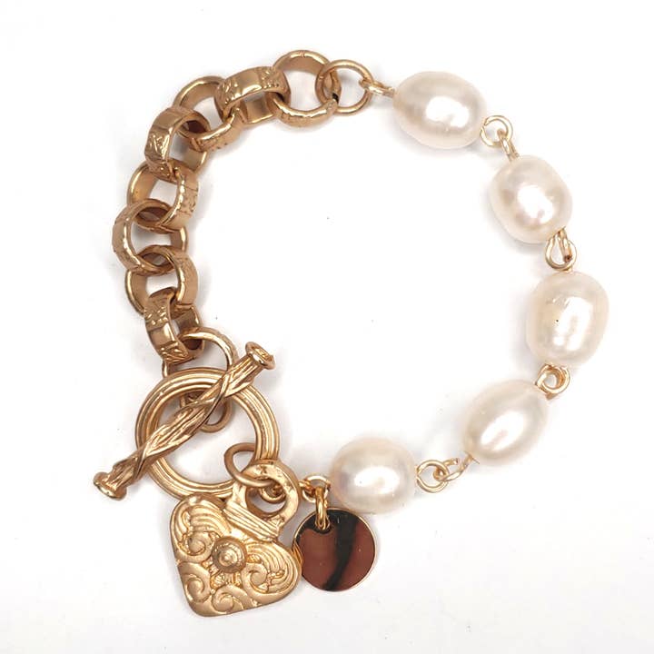 Bracelet Coeur d'Or pour la vente par Beauty In Stone Jewelry