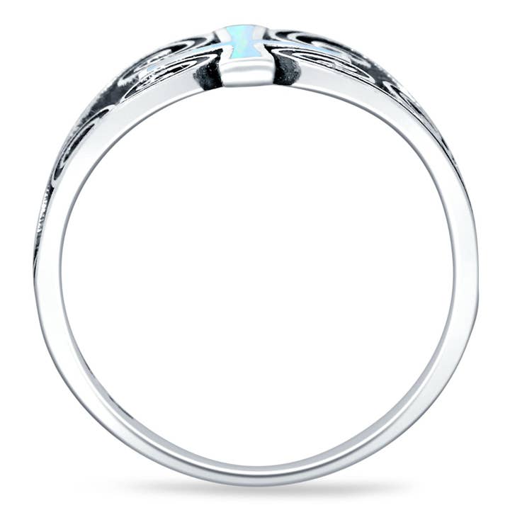 Opale bianco creato in laboratorio Anello a Spirale con Cuore Incrociato in Opale Bianco Creato in Laboratorio Ossidato all'Ingrosso in vendita all'ingrosso su Faire2