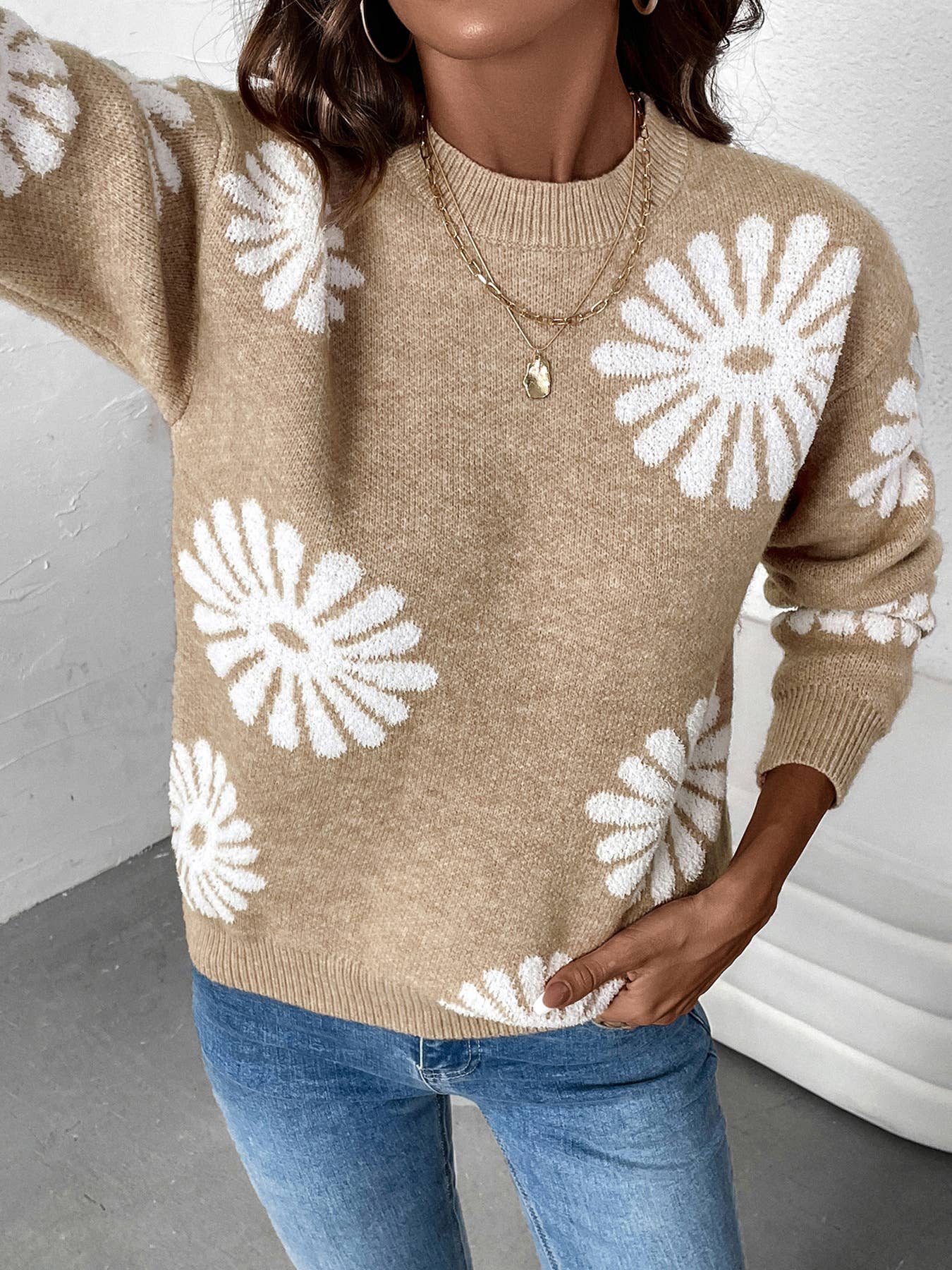 KHAKI LONG-SLEEVED CREW-NECK JACQUARD PULLOVER SWEATER for wholesale on Faire1