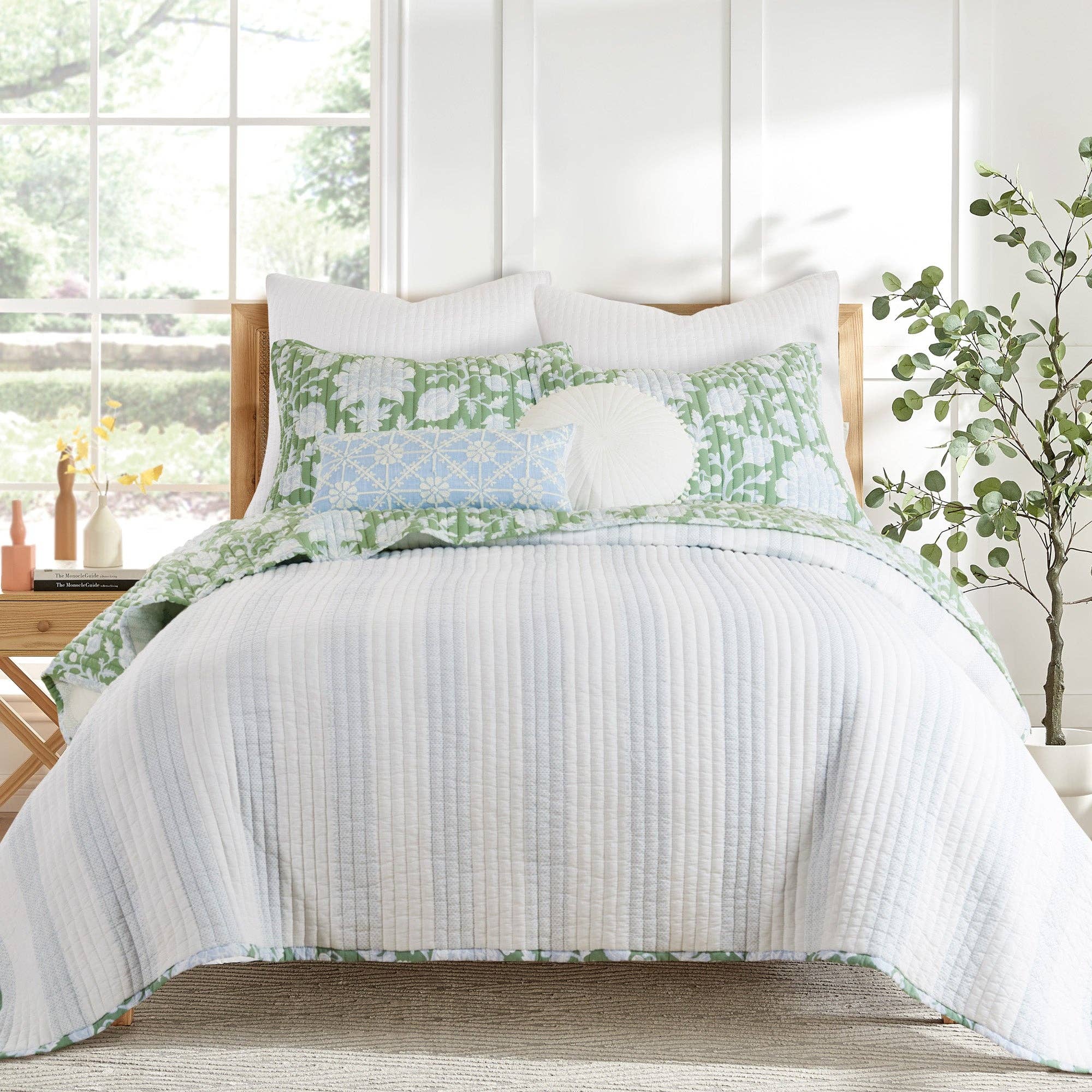 Levtex Home - Vente Parure de lit - Ensemble de couette Evelyn Jacobean en rayonne florale2