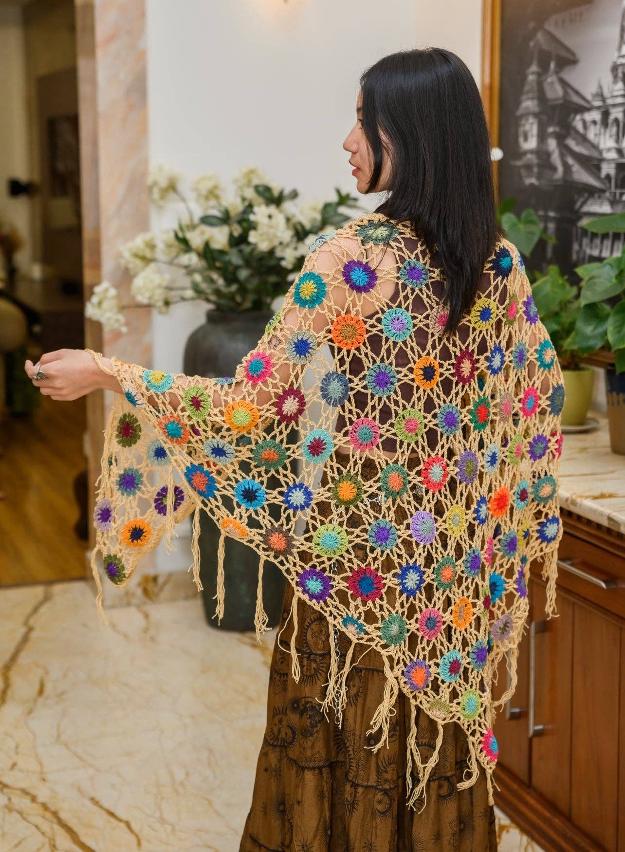 PuzzleStack - Vendita all'ingrosso Stola - Donna - Scialle a Rete all'Uncinetto Fiori di Campo11