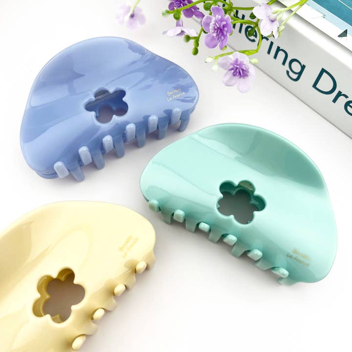 Cream Yellow Acetate Flower Hair Claw for wholesale by SoapElenGlen