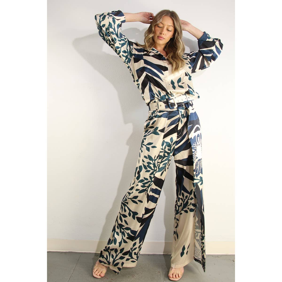 MULTI SHIRTS TOP AND SHORT SET for wholesale on Faire9