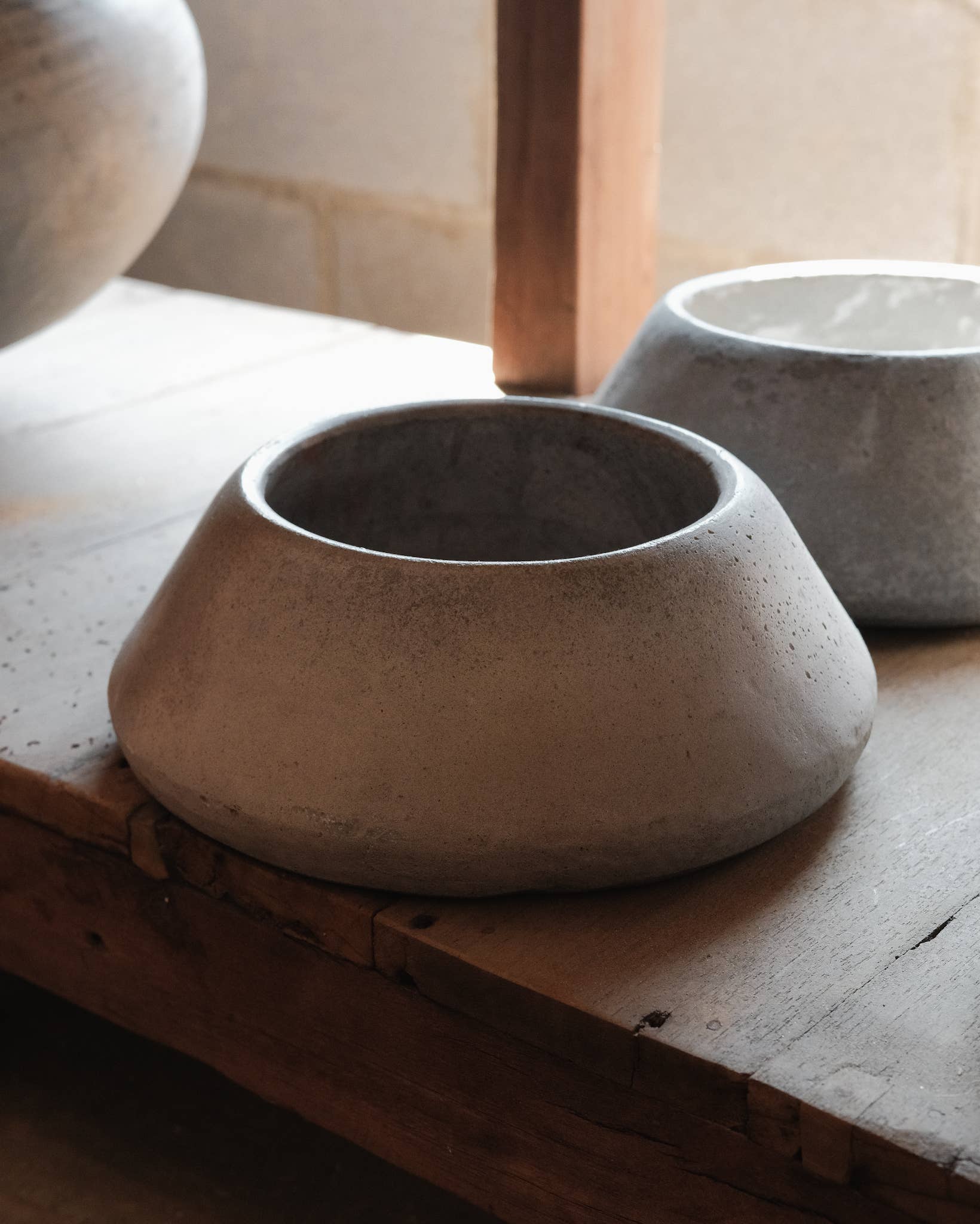 Golden Oldies Antiques - Wholesale Plant Pot - Minimalist Low Profile Bowl/Planter1