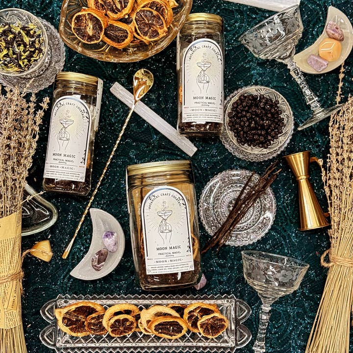 Practical Magic Apothecary & Craft Cocktails - Wholesale DIY Drink Kit - Moon Magic Martini Craft Cocktail Infusion Drink Kit -Jar1