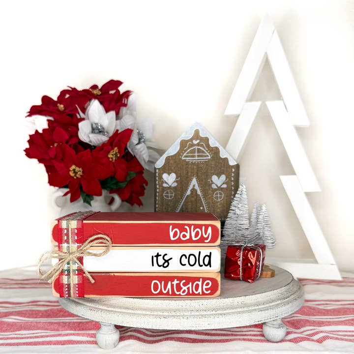 Ruaille Buaille Co - Wholesale Christmas decoration - December holiday home decor | Mini Christmas book stack5