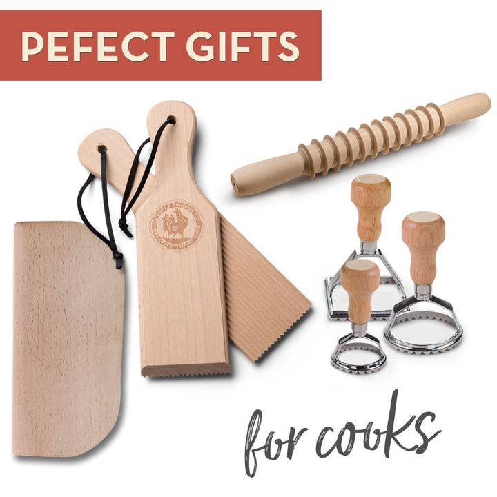 Country Trading Co. – wholesale Kitchen tool/gadget – Butter & Gnocchi Making Kit - Boards + Recipe Book