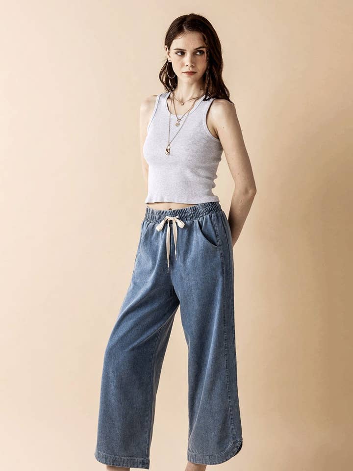 noflik - Wholesale Pants - Women's - Plus Denim WideLeg Crop Pants w/ Dolphine Tail Hem-INP1021