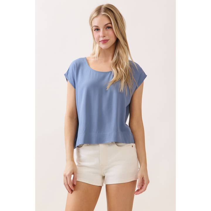 Top Squadrato Intrecciato con Manica Estesa per la vendita all'ingrosso da parte di IVE