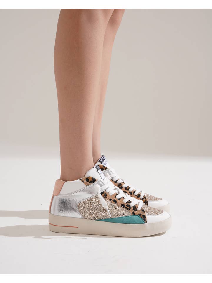 CEREZA - Wholesale Lifestyle Sneakers - Women's - Women's High-cut Platform Sneakers with with glitter detail15