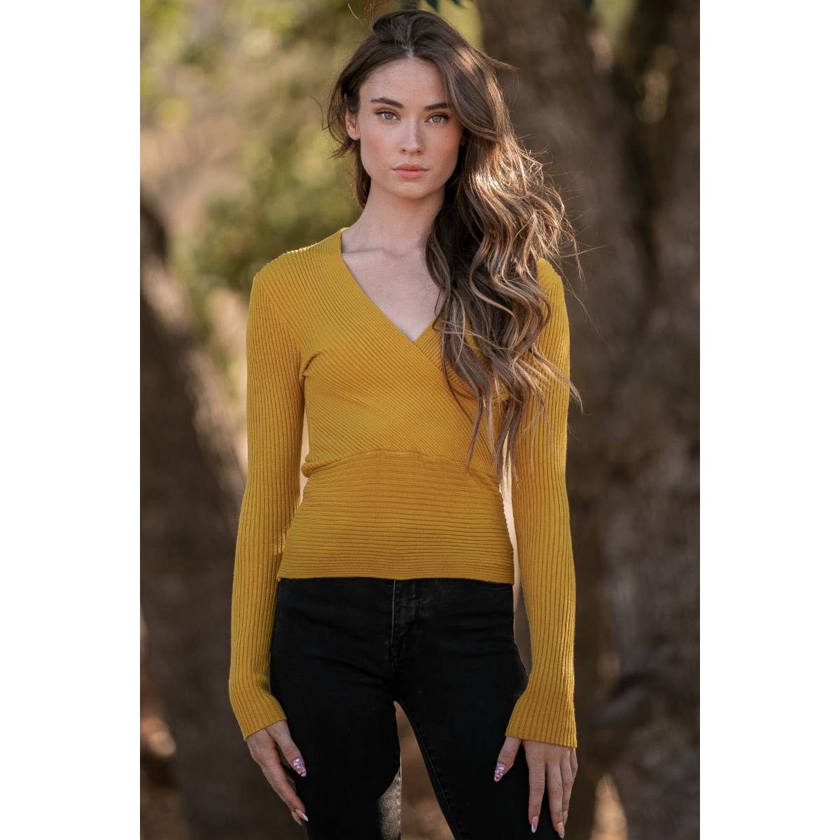 Verte - Wholesale Knit Top - Women's - DEEP V NECK LONG SLEEVE KNIT FITTED TOP_78T10085