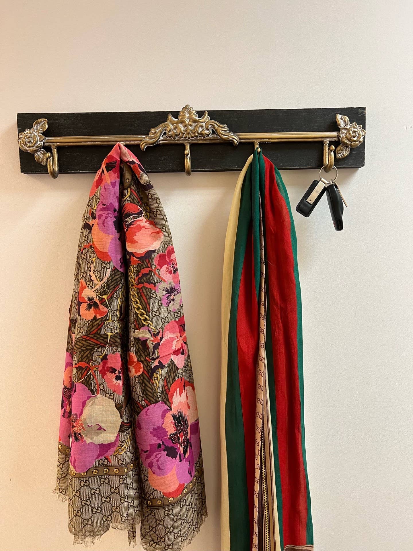 Vagabond Vintage - Wholesale Wall hook - RETRO WALL HOOK RACK