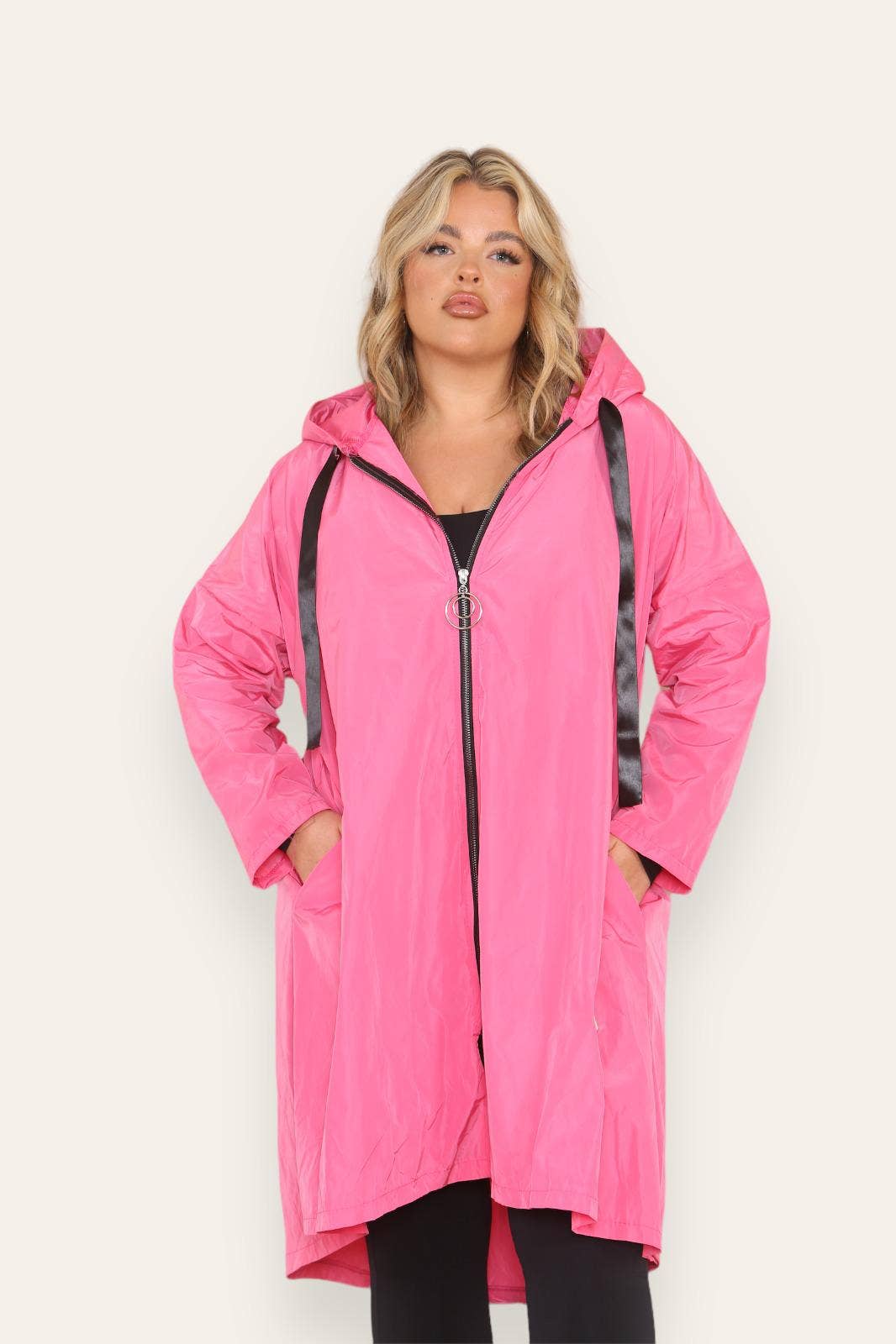 Miss Bold - Wholesale Raincoat - Women's - Oversized Hooded Rain Mac7