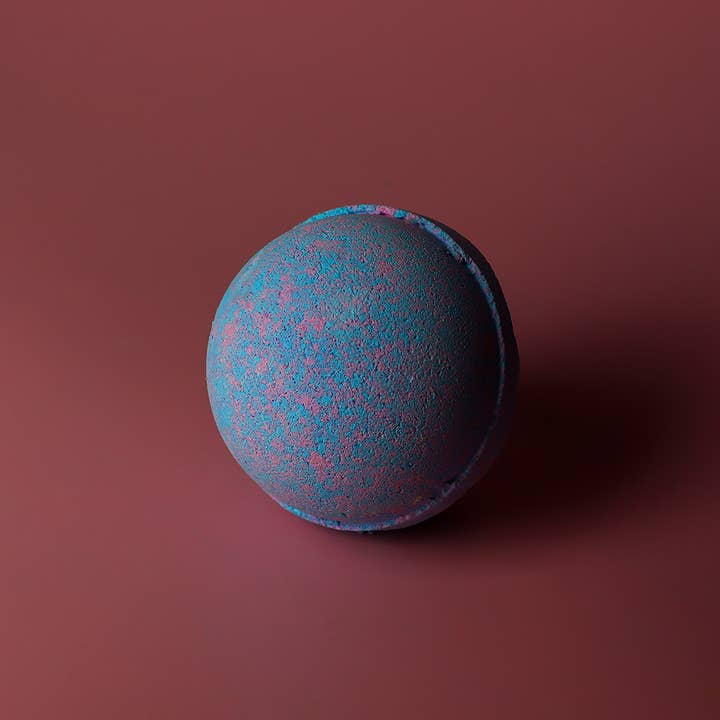 AW Aromatics Limited - Wholesale Bath Bomb/Fizz - White Label Baby Powder Bath Bomb 180g1