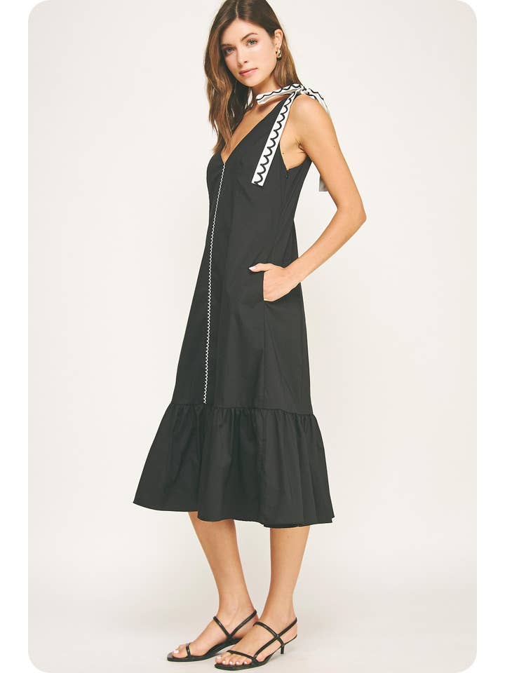 Strut & Bolt - Wholesale Dress – Women's - Scallop Embroidery Midi Dress11