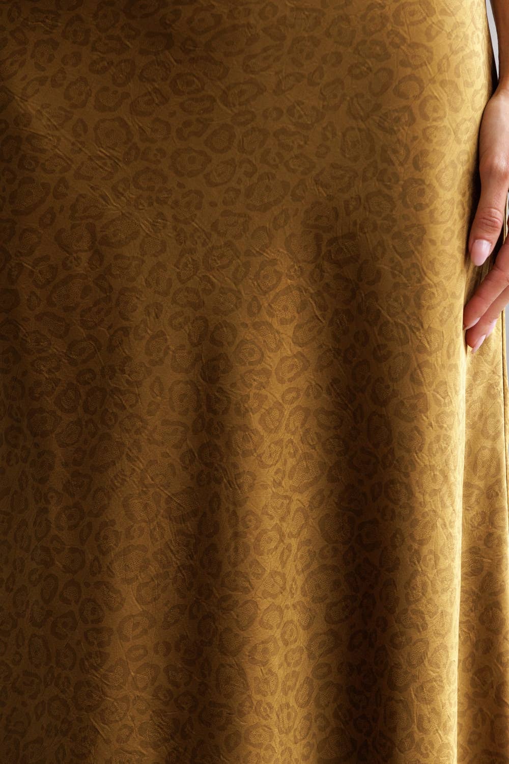 DARK MUSTARD JS5578-9-LEOPARD SATIN JACQUARD MIDI SKIRT for wholesale on Faire8