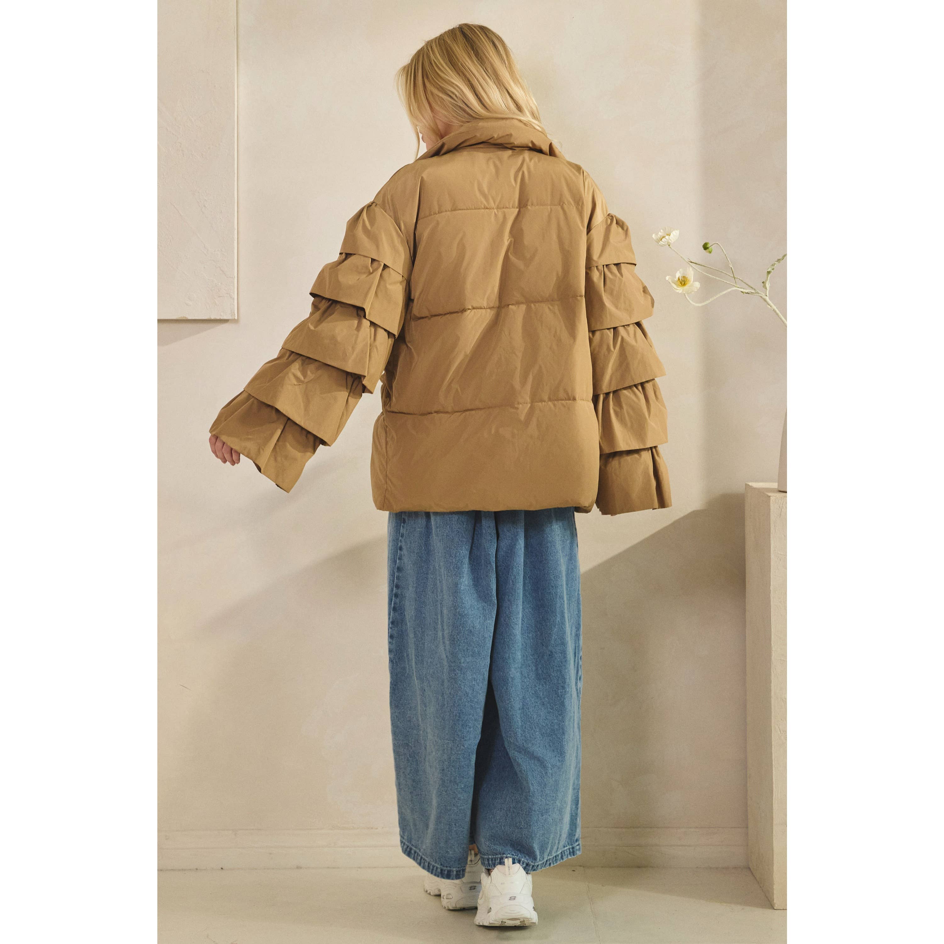 Veveret - Wholesale Jacket - Women's - Tiered Ruffle Long Sleeve Padded Jacket10