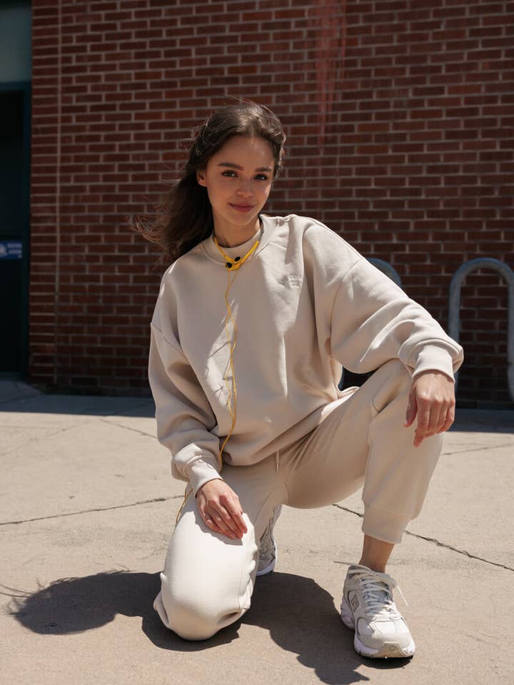 LAZY SUNDAY OVERSIZED PULLOVER SWEATSHIRTS / 20727JFT001 for wholesale by Cali1850