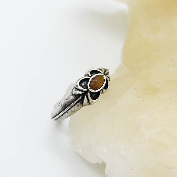 Discoveries, Inc. - Wholesale Cocktail/Statement Ring - Tudor Eworth Four Leaf Ring with Tiger's Eye - Silver Finish1