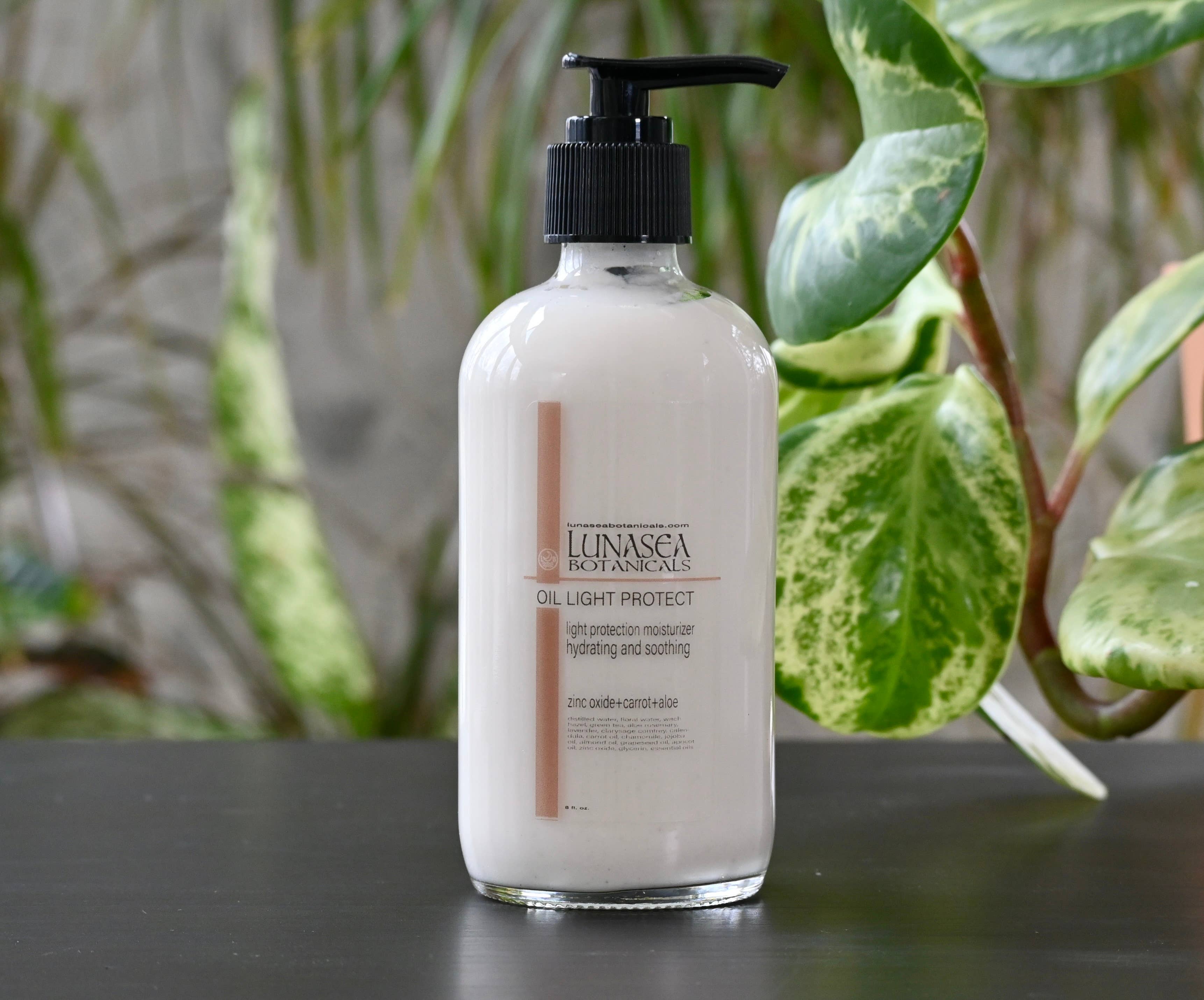 lunasea botanicals - Wholesale Facial Moisturizer - Backbar Face Moisturizer3