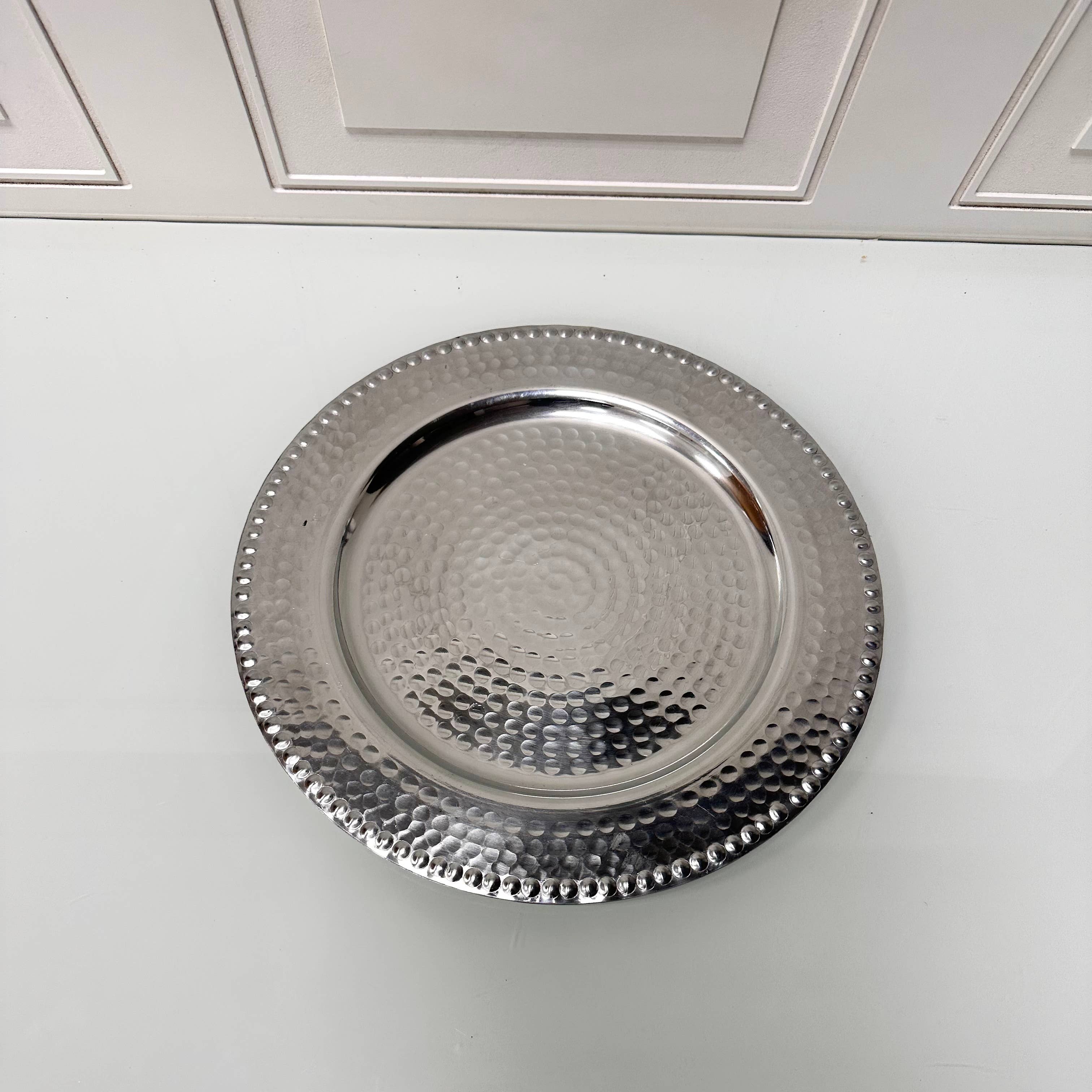 India Handicrafts Inc - Wholesale Charger Plate - Beaded Border Hammered Charger3