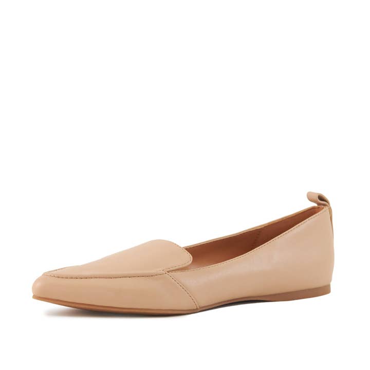 Socialite Women's A-Line Flat in Natural for wholesale by Nest Shoe