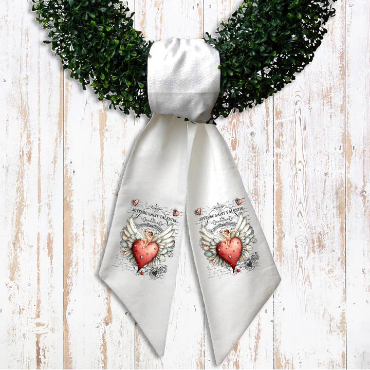 Grinalda de Coração Vintage Francês Cupido de Dia dos Namorados com Faixa por atacado de Avery Lane Gifts