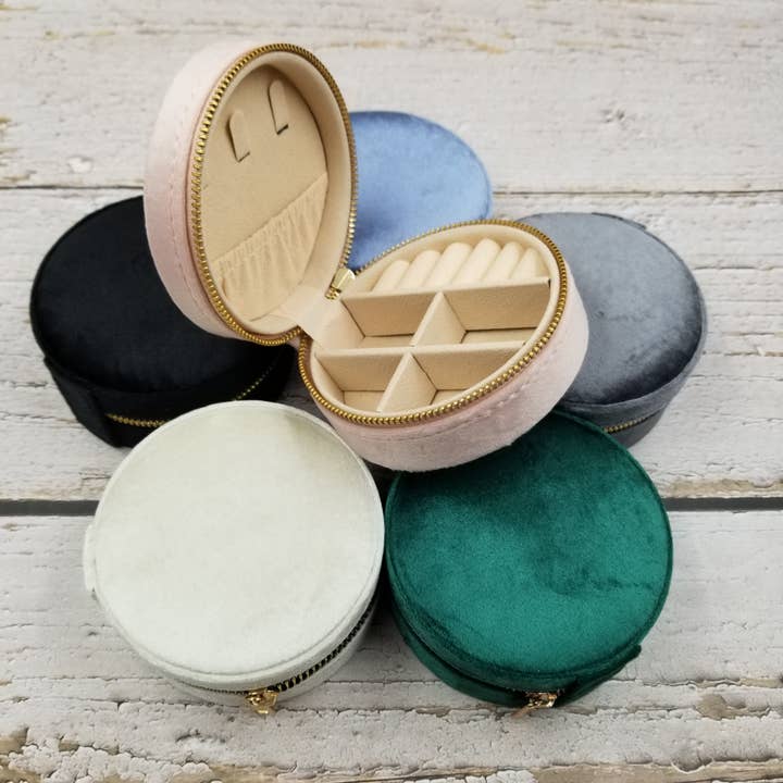 Treasure Wholesale - Wholesale Jewelry Box/Organizer - Velvet Jewelry Box Circular Organizer Box