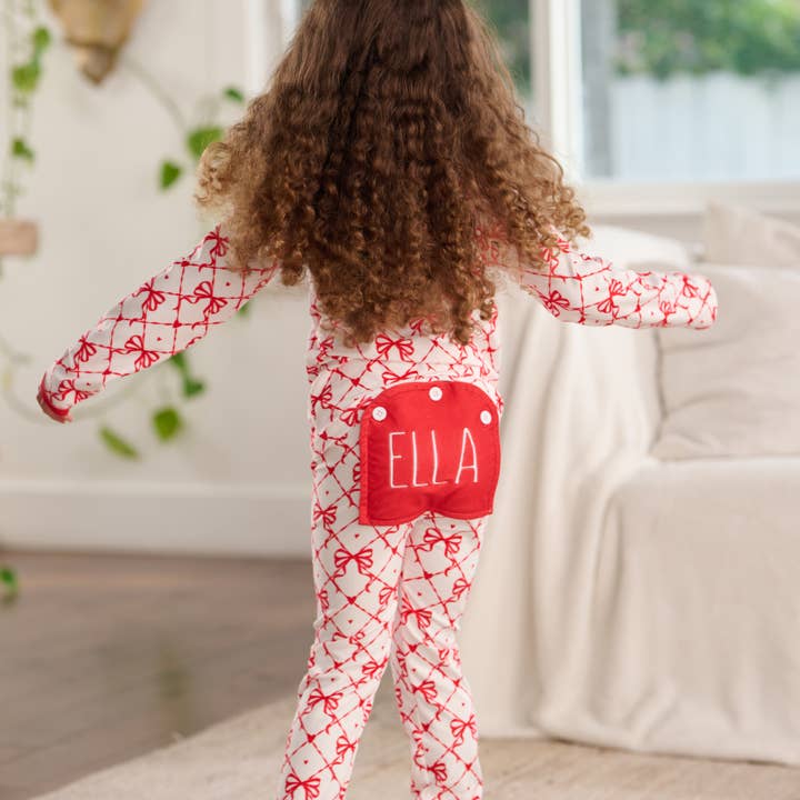 Sugar Bee Clothing - Venta al por mayor Conjunto de pijama - Niños - Pijamas con solapa trasera Ruffle - Sé mío