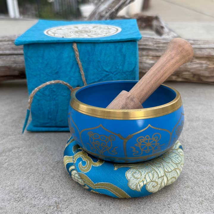 Lungta Imports - Wholesale Meditation Supplies - Tibetan Complete Singing Bowl Gift Box Set 8 Lucky Symbols 17