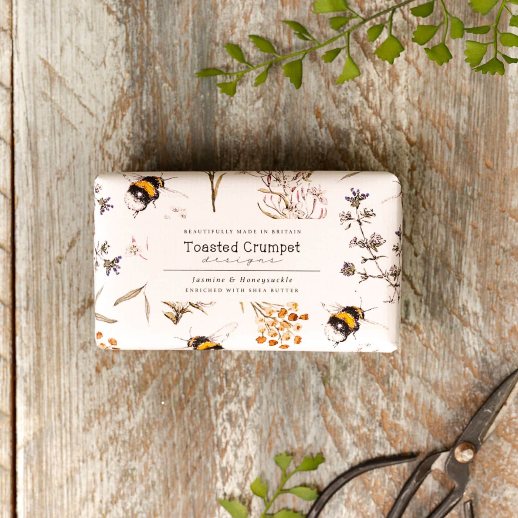Toasted Crumpet – wholesale Bar Soap – Jasmine & Honeysuckle Soap (Bee Collection)1