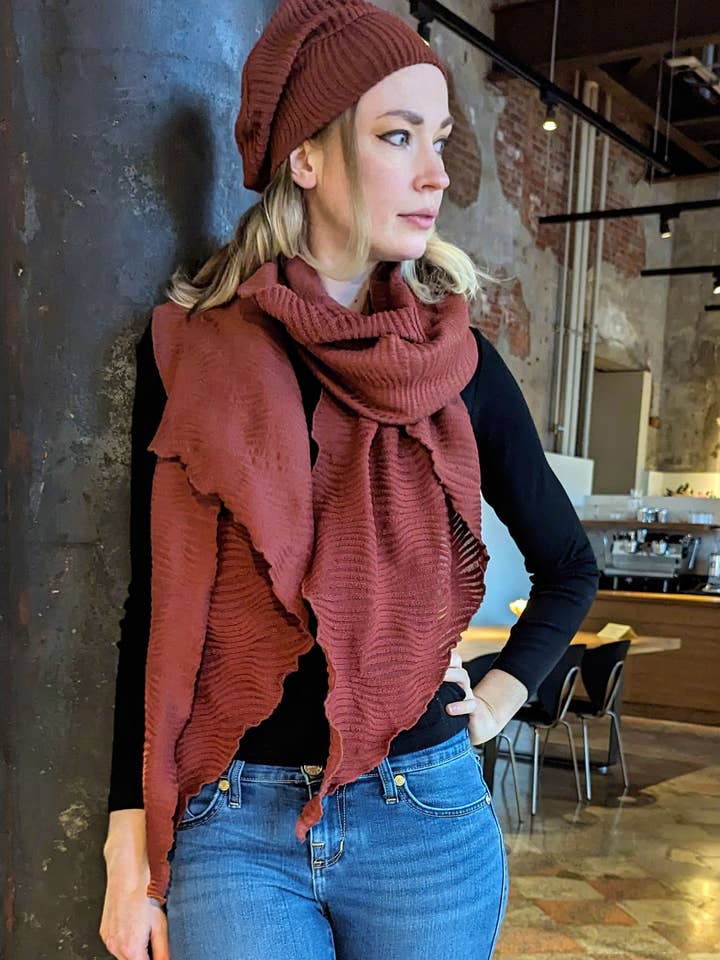 Sjaal met zakdoek - Fractal collectie voor wholesale door Leigh Young Collection