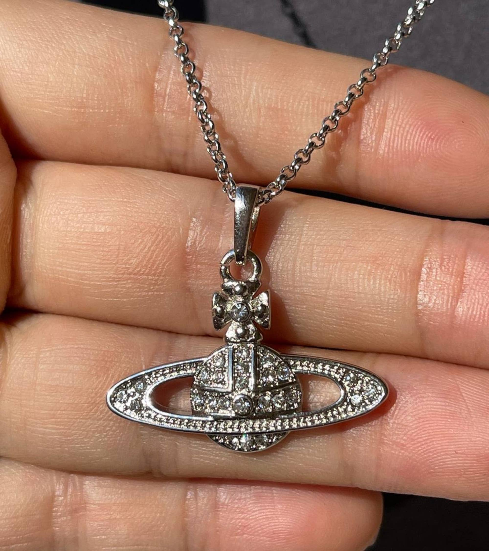 Diat - Venta al por mayor Collares con colgantes/abalorios - Collar Saturno Vivienne Westwood3