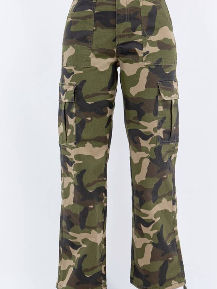 Pantalon cargo taille haute (taille standard) pour la vente par Exclusively Yourz