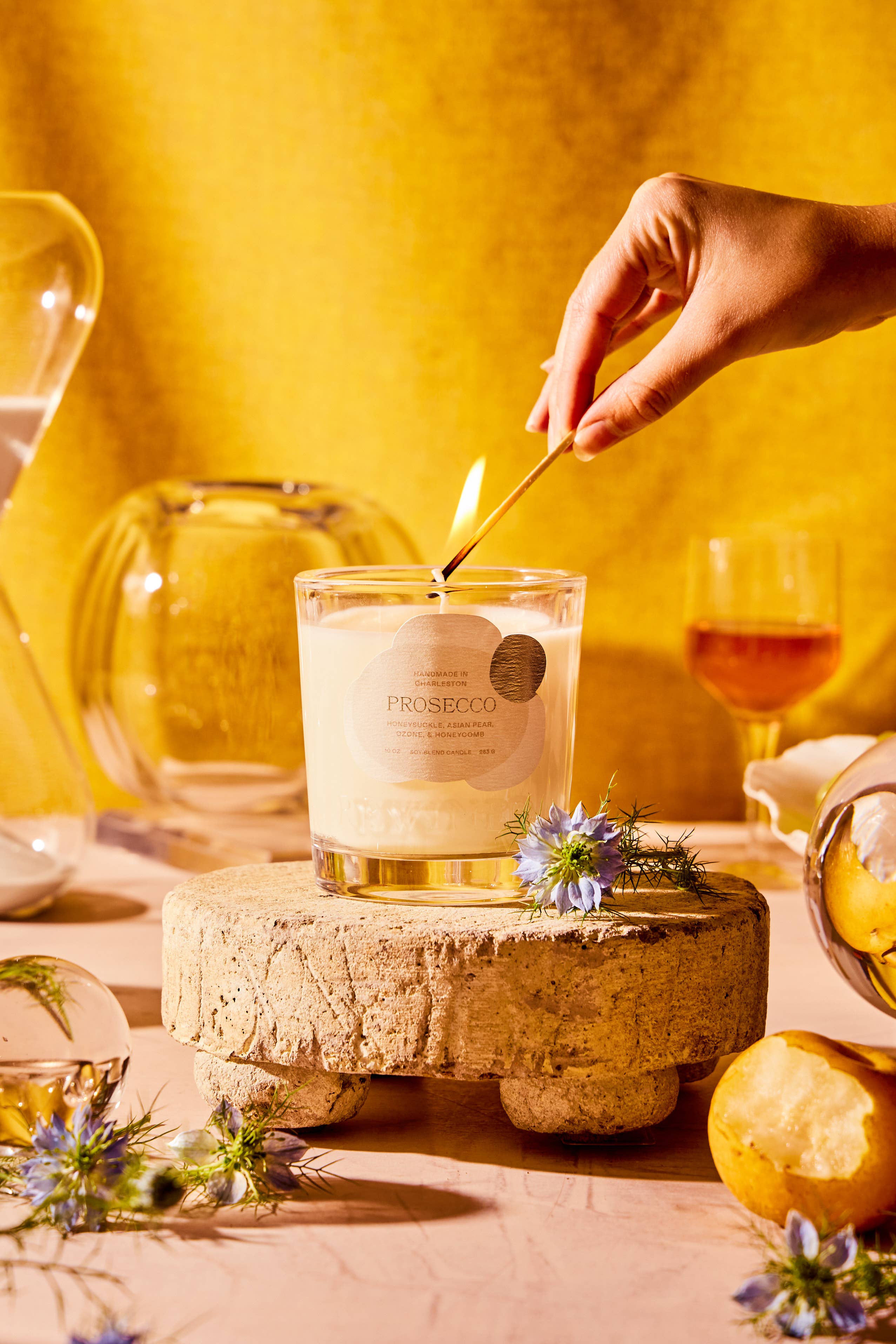 Rewined – wholesale Jar/filled candle – Rewined Prosecco Candle 10 oz1