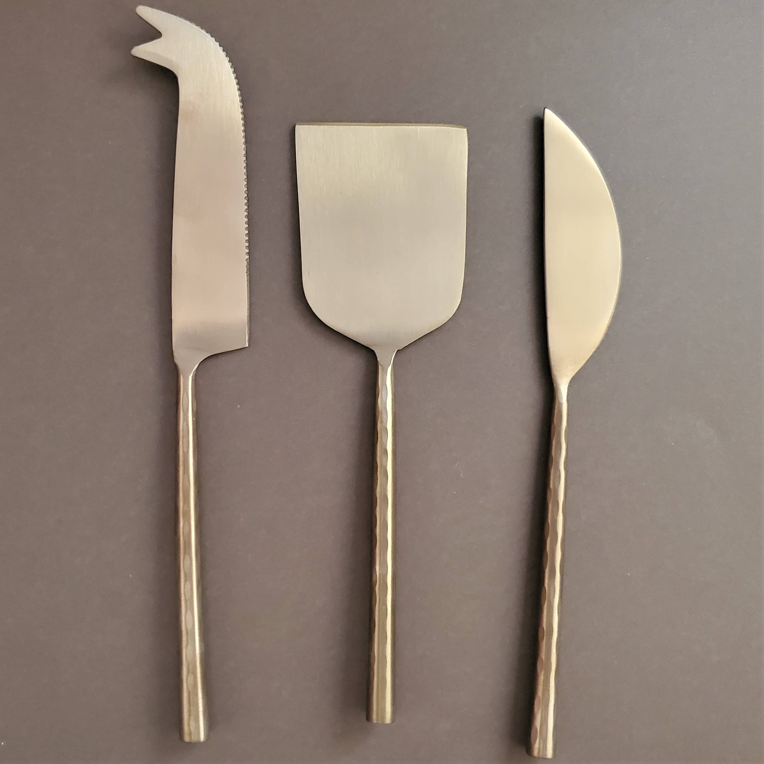 Gibb & Daan - Vente Couteaux à fromage - Ensemble minimaliste de couteaux à fromage doré, cuivre et noir mat5