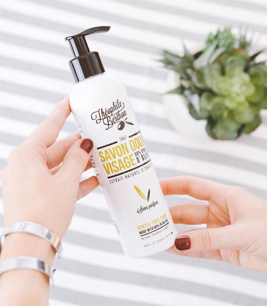 Theophile Berthon – wholesale Facial cleanser – LIQUID FACE SOAP WITH OLIVE OIL AND EVENING PRIMROSE EXTRACT3