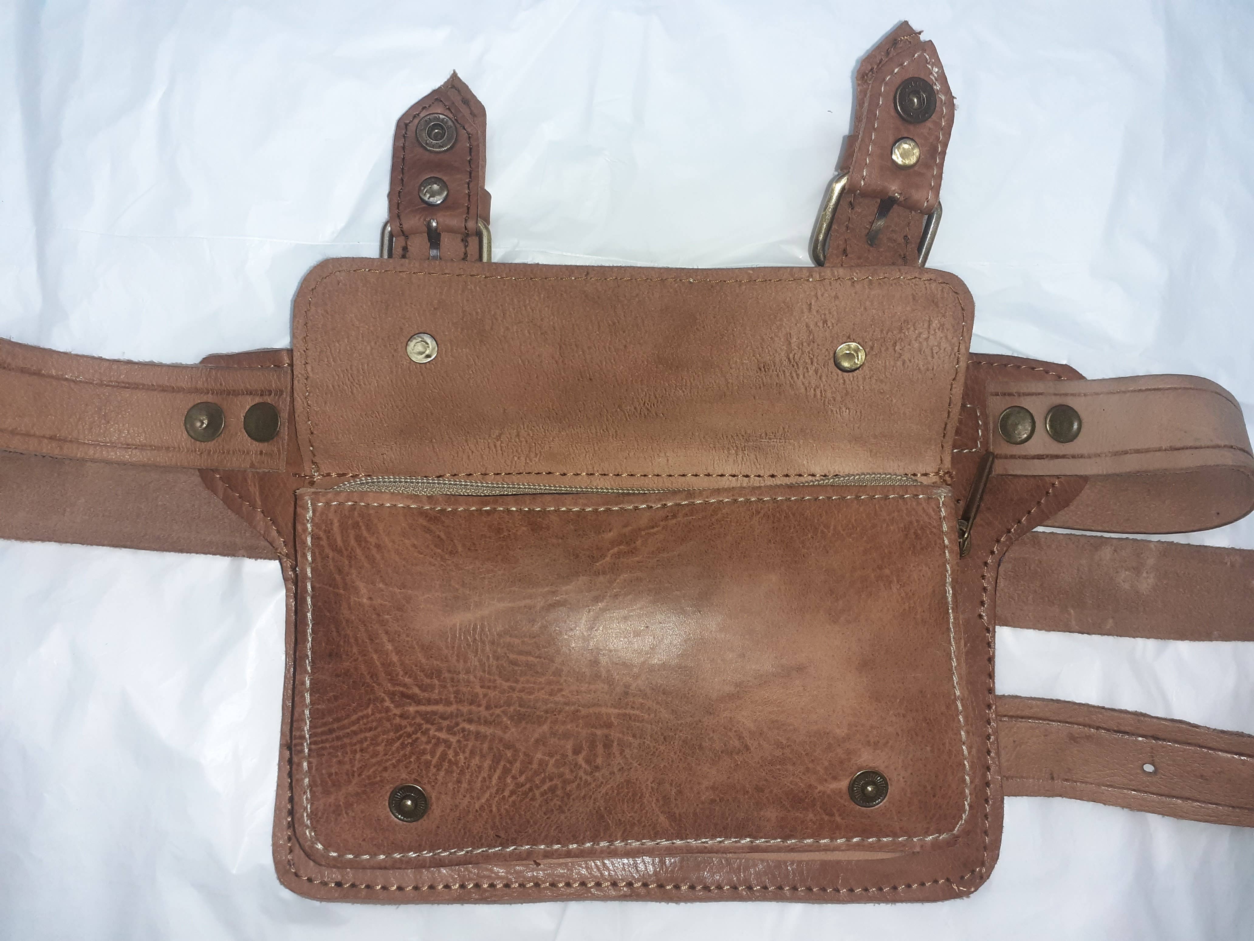 Hecho a mano – Großhandel Bauchtasche – Damen – Bauchtasche aus Kuhleder mit zwei Schnallen12