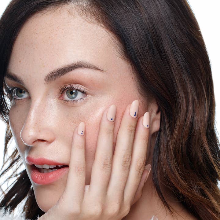 Lua azul por atacado de CliqOnU