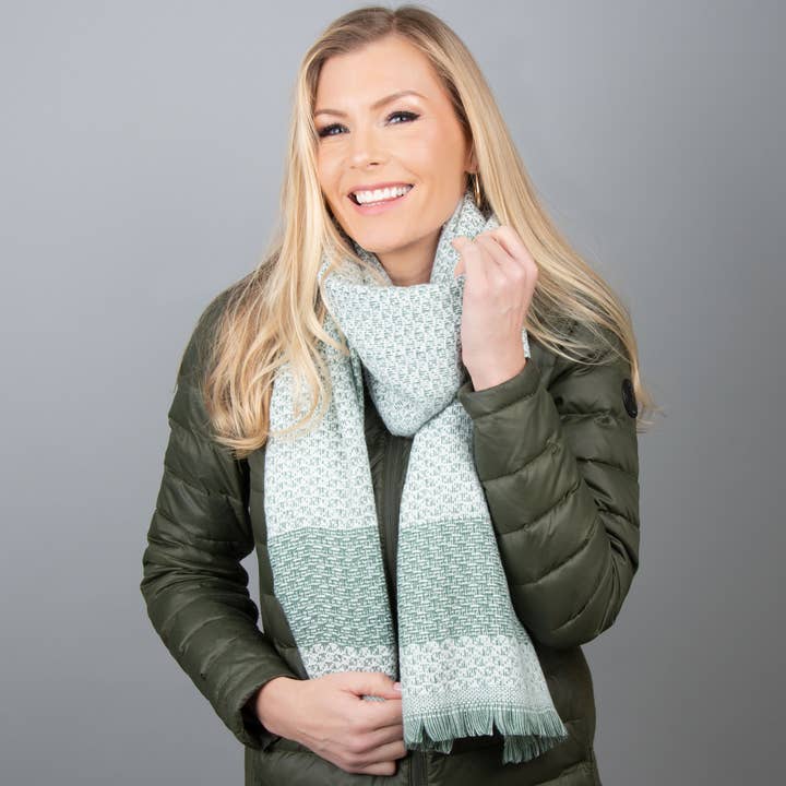 Cachecol de Inverno Aislin Texturizado com Bainha Desfiada 90x180 cm por atacado de Howard's